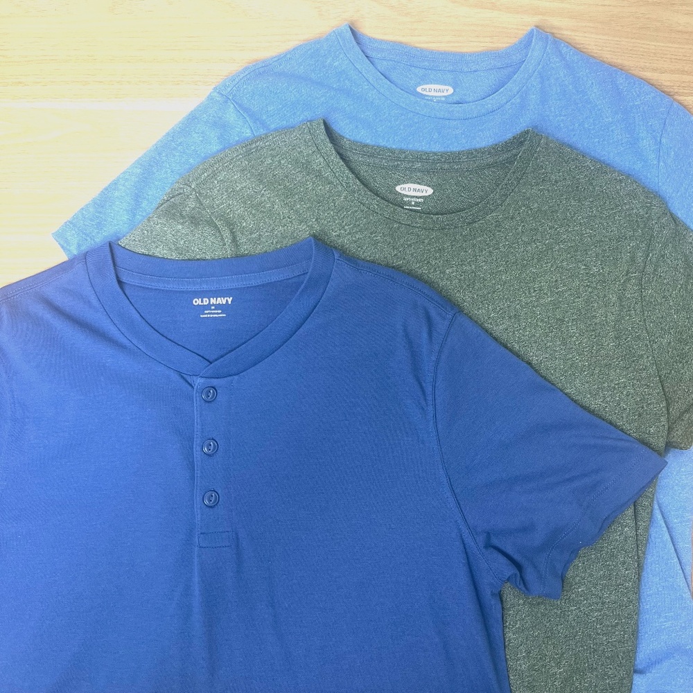 Old Navy Men's Soft Washed T-Shirts, Set of 3. Blue and green.